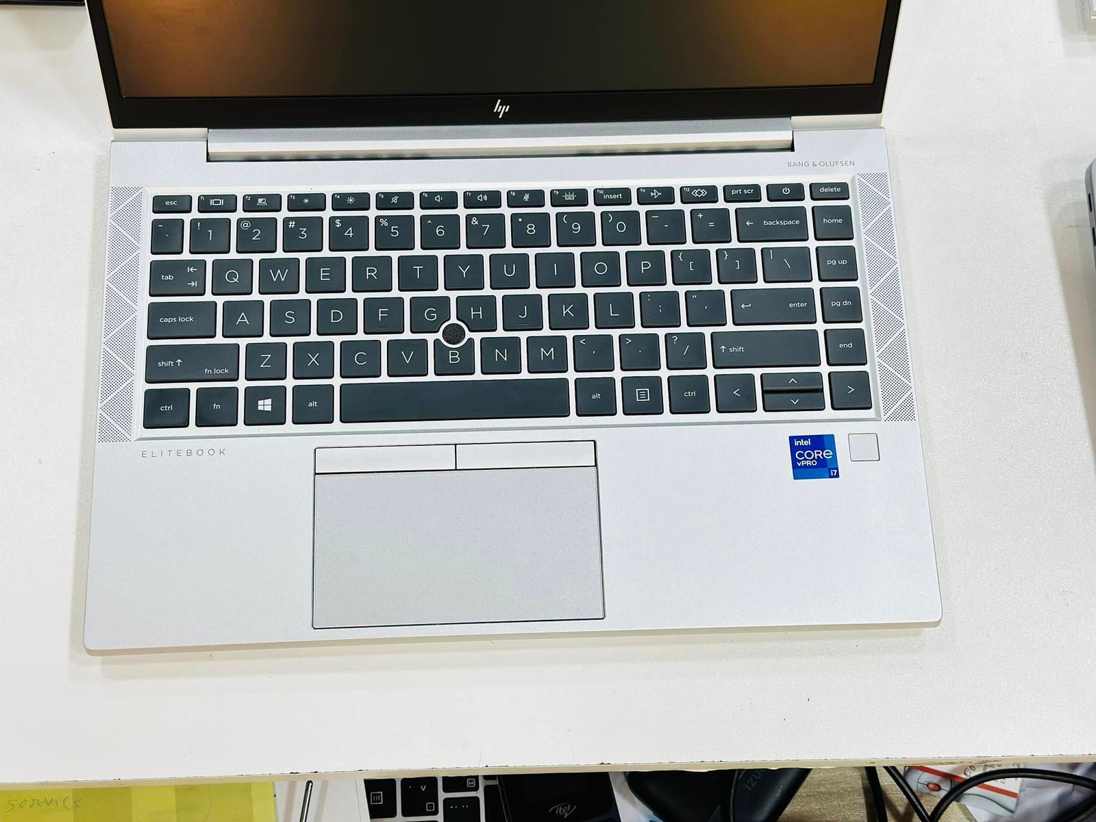 HP Elitebook 840 G8 (4)